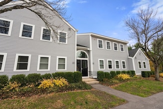 504 Tuckers Ln, Hingham, MA 02043