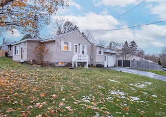 815 Norton Ave, Chittenango, NY 13037