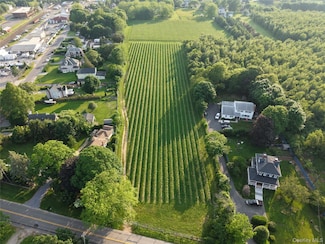 1135 Boisseau Ave, Southold, NY 11971