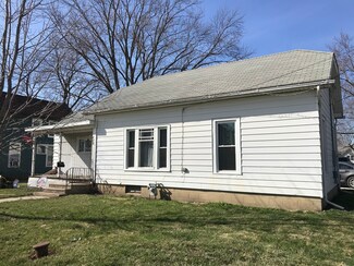 805 W South St, Pontiac, IL 61764