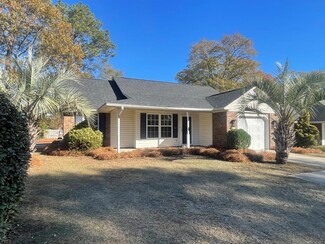 1249 Glastonbury Rd, Sumter, SC 29154
