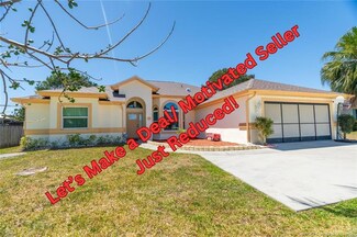366 NE Genesee Ave, Port St. Lucie, FL 34983
