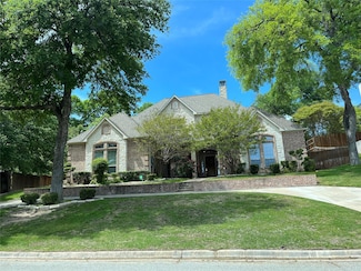 216 Laurel Creek Dr, Sherman, TX 75092