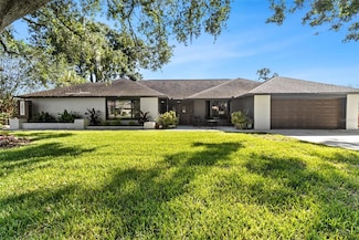 10911 Victoria Arbor Way, Temple Terrace, FL 33617