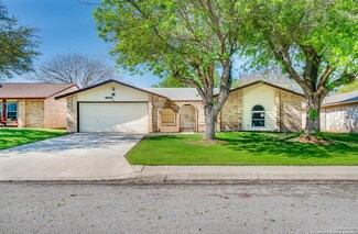 6843 Mickey Mantle Dr, San Antonio, TX 78240