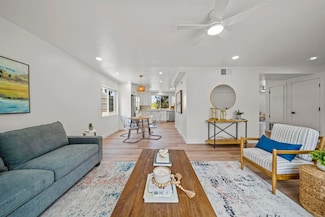 223 Cottingham Ct, Oceanside, CA 92054