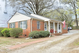 609 Tower St, Raleigh, NC 27607