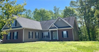 1215 Underpass Rd, Advance, NC 27006