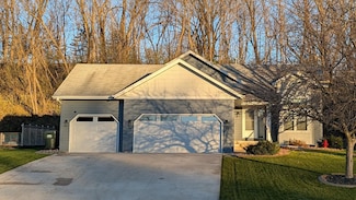 4168 Countryview Dr, Saint Paul, MN 55123