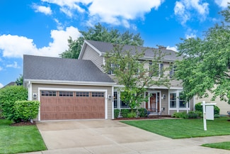 27W317 Victoria Ln, Winfield, IL 60190
