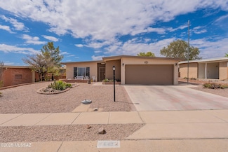 649 W, Green Valley, AZ 85614