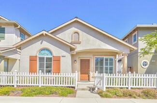 12834 Rogge Village Loop, Salinas, CA 93906