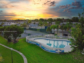 7530 SW 82nd St Unit G203, Miami, FL 33143