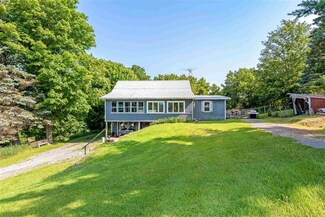 1049 Mountain Rd, Bristol, VT 05443