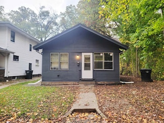 1122 Obrien St, South Bend, IN 46628