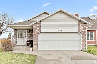 2143 E Alta Cove Cir, Sandy, UT 84093
