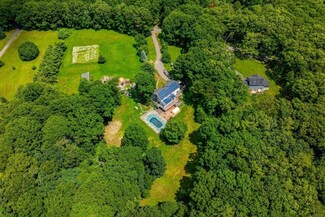 60 Hale Rd, Hubbardston, MA 01452