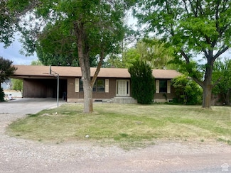 160 E 300 St S, Gunnison, UT 84634