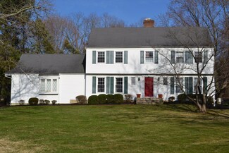 7 Fairway W, Colts Neck, NJ 07722