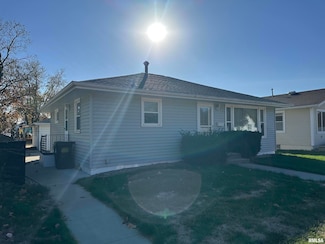 1124 13th Ave, Fulton, IL 61252