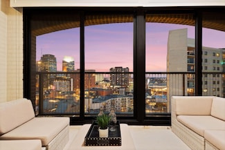 1201 Yale Place Unit 1608, Minneapolis, MN 55403