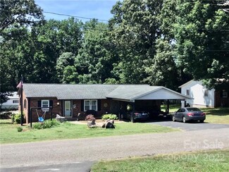 315 Barnes Ln, Stony Point, NC 28678