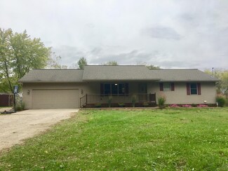 10943 E Spencer Rd, Crystal, MI 48818