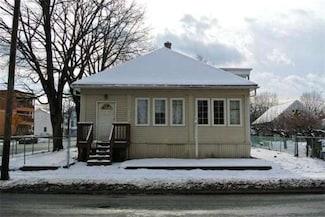 1015 Worcester St, Indian Orchard, MA 01151