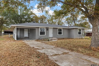 141 Mount Vernon Rd, Bogata, TX 75417