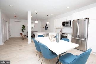1617 Eastern Ave Unit 502, Baltimore, MD 21231