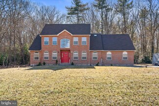 256 Center Rd, Stroudsburg, PA 18360