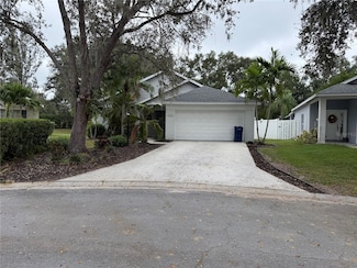 6409 Golden Leaf Ct, Lakewood Ranch, FL 34202