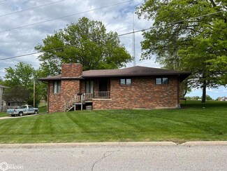 725 S Jackson St, Osceola, IA 50213