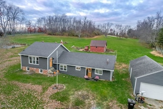 3915 Orchardview Dr SE, East Canton, OH 44730