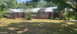 224 Bible Grove Rd, Lexington, TN 38351