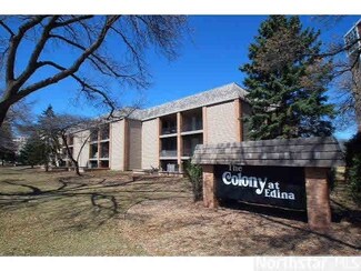 6423 Colony Way, Edina, MN 55435