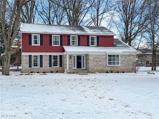 1424 Turnberry Dr, Youngstown, OH 44512