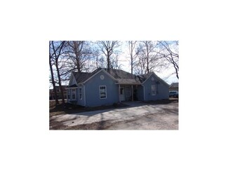 208 W Auberry Grove, Jamesport, MO 64648