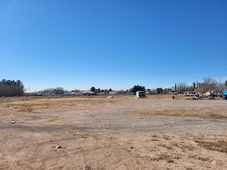 10730 Regina Dr, Socorro, TX 79927