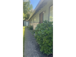1118 1120 SE 45th Ave, Portland, OR 97215