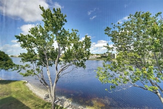 7220 S Devon Dr Unit 302, Tamarac, FL 33321