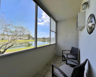 403 Chatham T, West Palm Beach, FL 33417