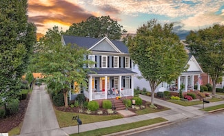 107 Applewood Dr, Greenville, SC 29615