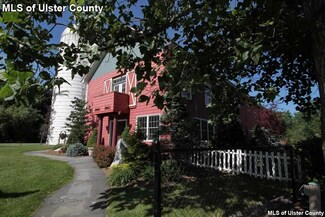 330 Mckinstry Rd, Gardiner, NY 12525