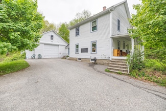 168 Beech Hill Rd, Auburn, ME 04210
