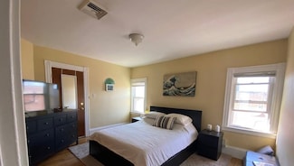 547 Broadway Unit 3, Somerville, MA 02145