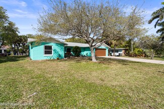 111 Sunset Dr, Cocoa Beach, FL 32931