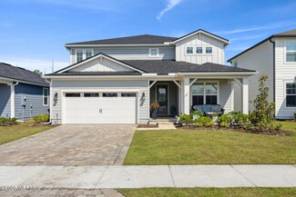 442 Hawthorn Park Cir, Yulee, FL 32097