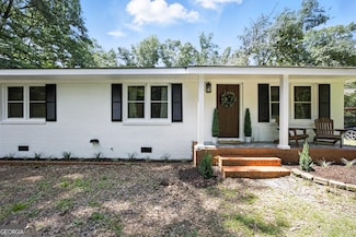 831 Chapman Dr, Macon, GA 31211