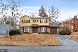 210 David Dr, Havertown, PA 19083
